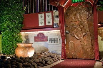 Desert Paradise Resort - Gay Men'S Resort Palm Springs Exterior photo